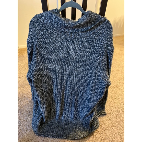 Black Sweater - Picture 2 of 3